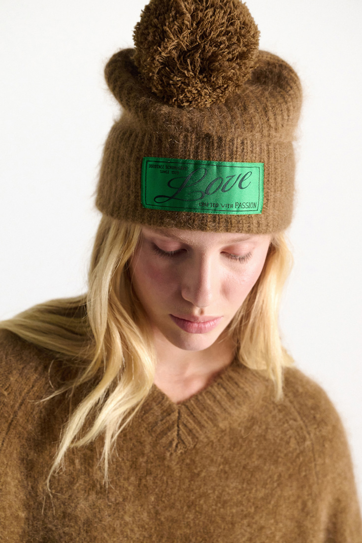 Dorothee Schumacher Mütze aus Merino und Kaschmir porcini