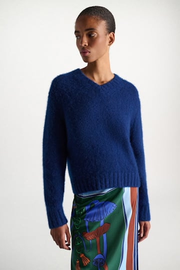 Dorothee Schumacher Pullover mit V-Ausschnitt aus Kaschmir ocean blue