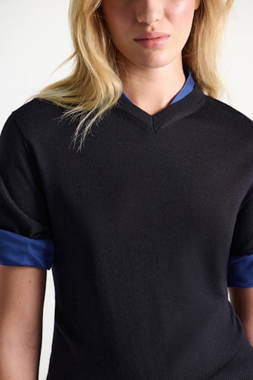 Dorothee Schumacher Extra fine Merino short sleeve layered top ink and midnight