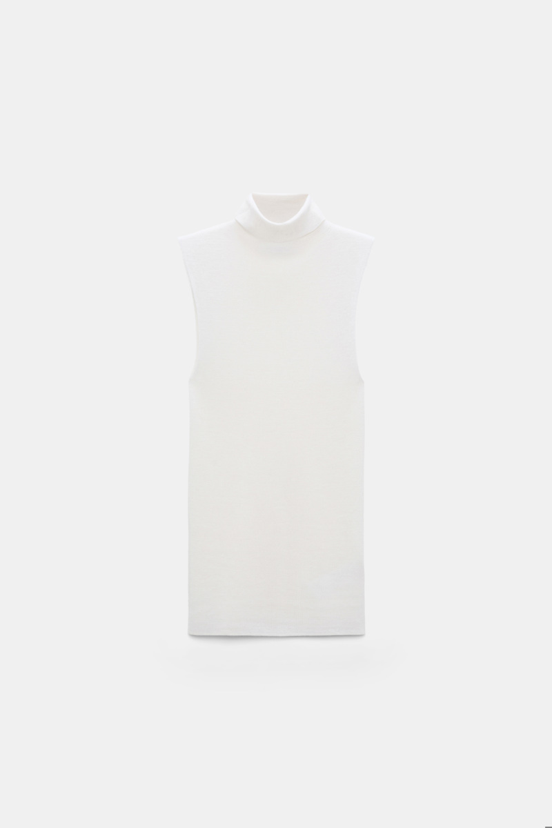Sleeveless turtleneck in extra fine Merino