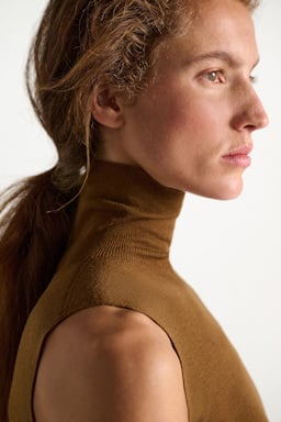 Dorothee Schumacher Top mit Rollkragen aus extrafeinem Merino saffron