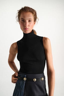 Dorothee Schumacher Top mit Rollkragen aus extrafeinem Merino black