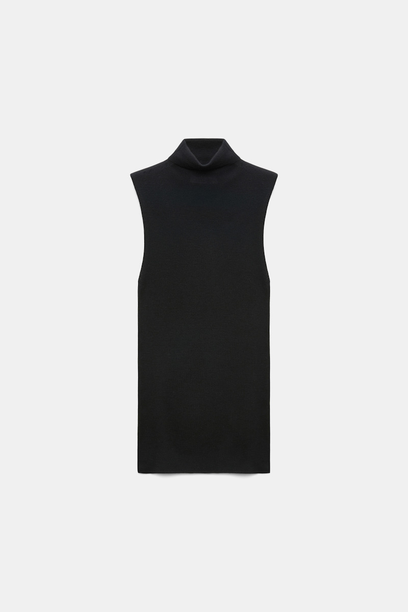 Sleeveless turtleneck in extra fine Merino