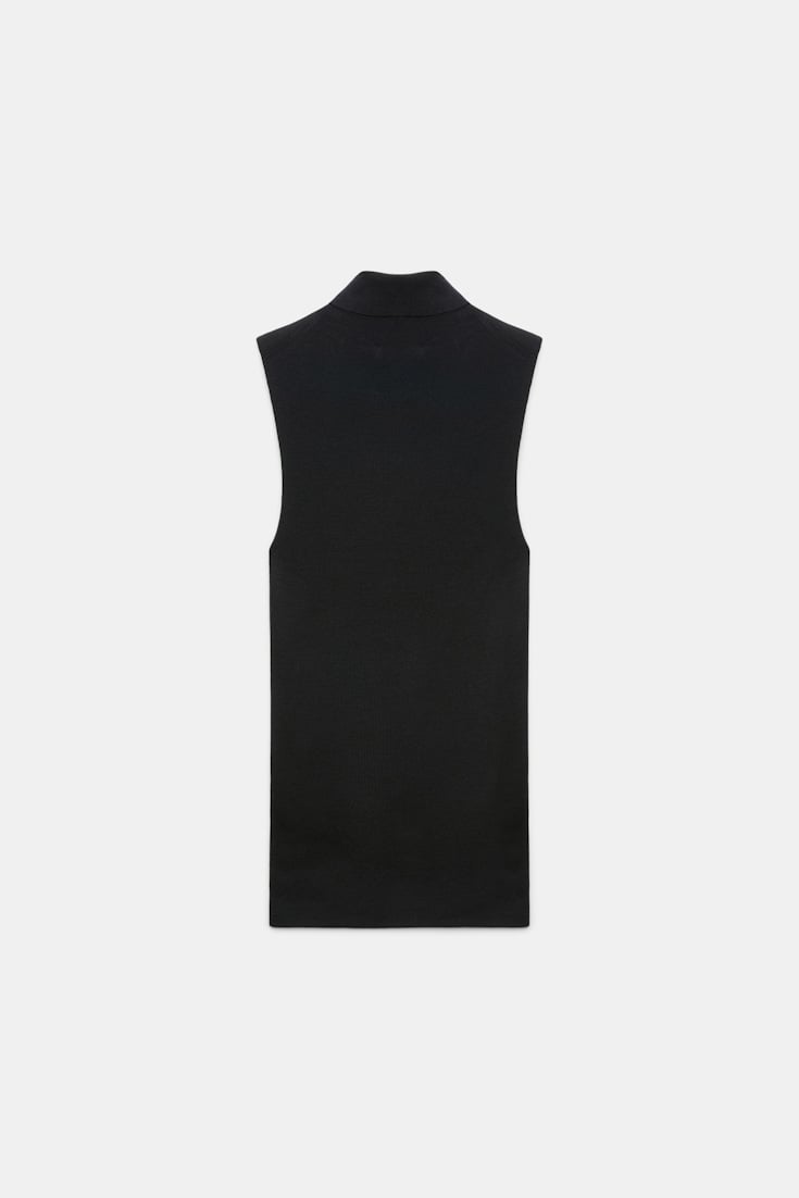 Dorothee Schumacher Sleeveless turtleneck in extra fine Merino black
