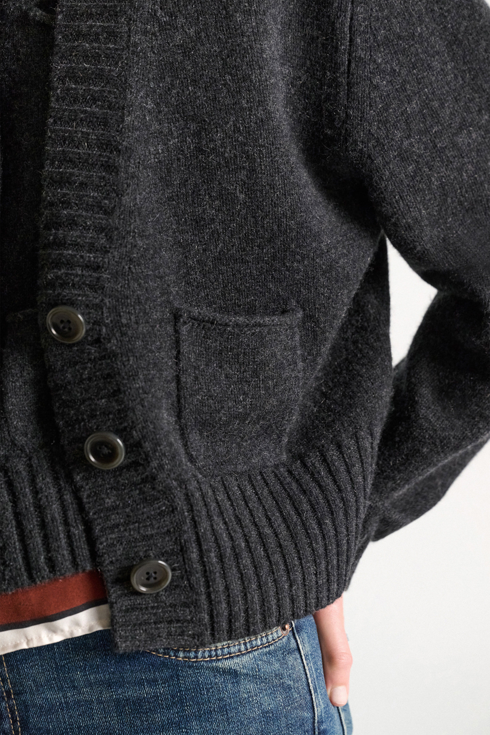 Dorothee Schumacher Cardigan mit V-Ausschnitt aus Merino und Kaschmir anthra melange