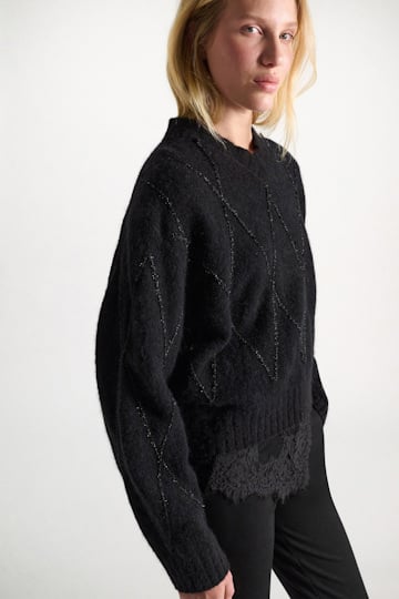 Dorothee Schumacher V-neck pullover with argyle embroidery black