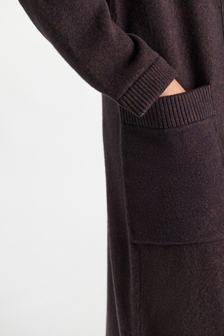 Dorothee Schumacher Merino-cashmere coat with leather details navy brown mouline Model Detail View