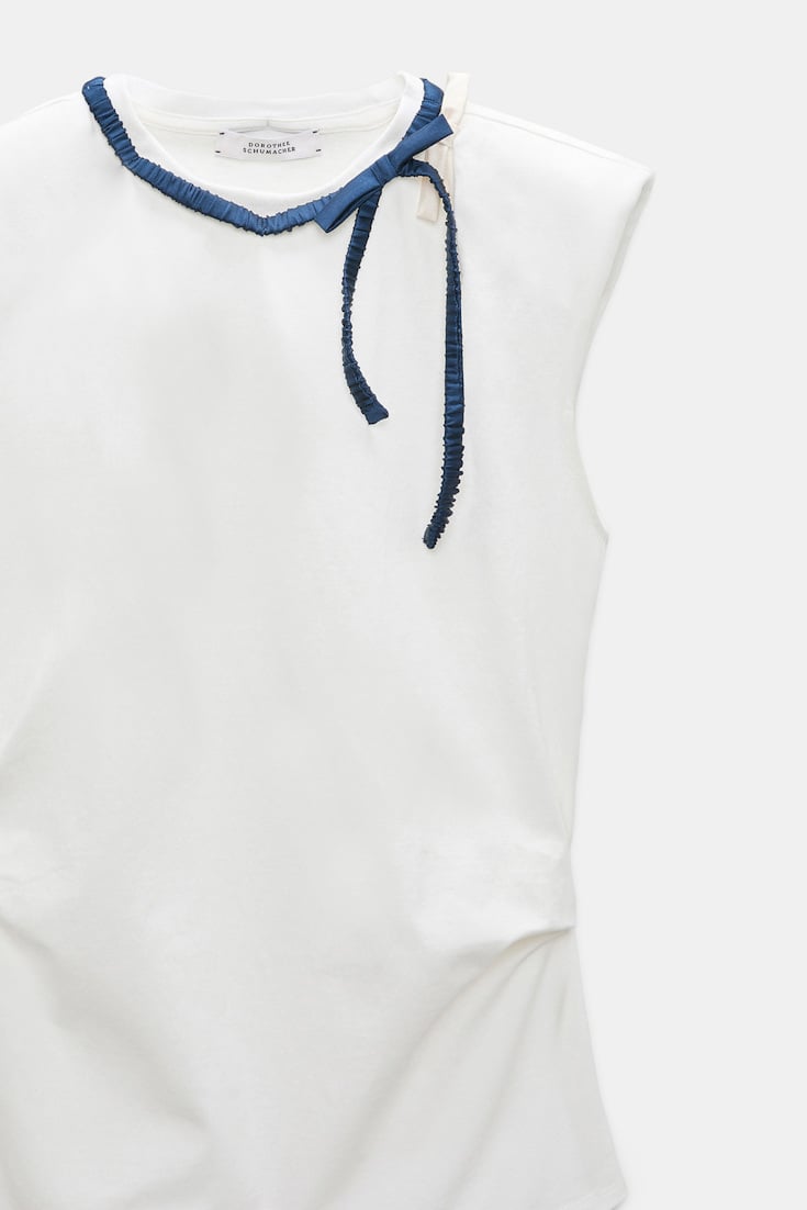 Dorothee Schumacher T-Shirt mit Grobstrickkragen aus Baumwolle ecru + satin