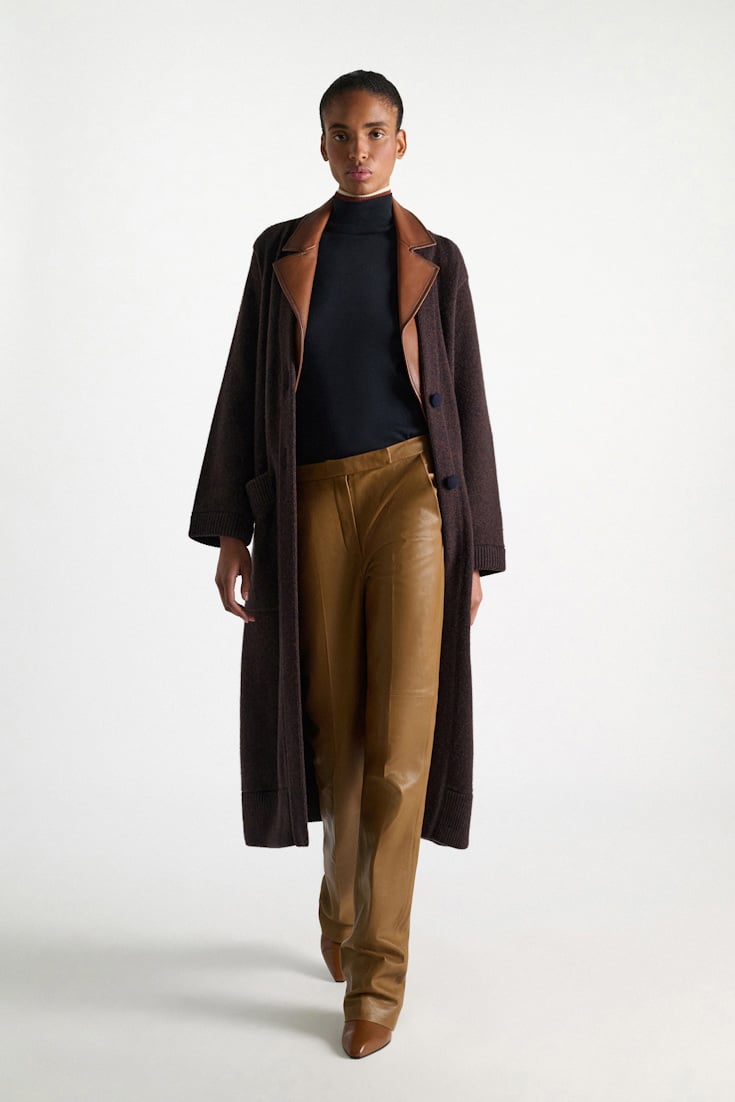 Dorothee Schumacher Fine rib cotton turtleneck with two-tone collar navy/rust