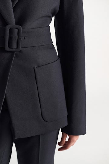 Dorothee Schumacher Belted blazer in virgin wool blend midnight navy