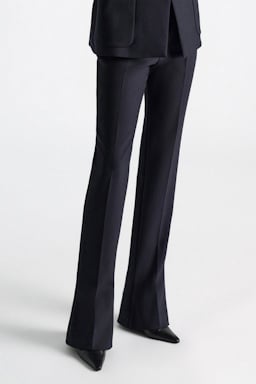 Dorothee Schumacher Flares in virgin wool blend midnight navy