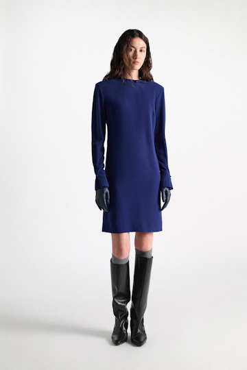 Dorothee Schumacher Kurzes Shiftkleid aus japanischem Crêpe ocean blue