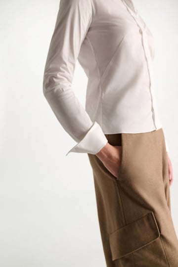Dorothee Schumacher Bluse aus Easycare Popeline mit hohem Stretchanteil pure white
