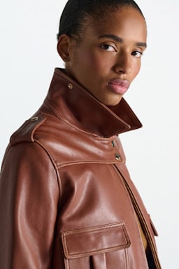 Dorothee Schumacher Pilotenjacke aus Leder cinnamon