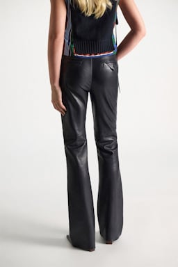 Dorothee Schumacher Long Kickflared Lederhose midnight navy