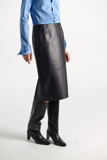 Dorothee Schumacher Leather pencil skirt midnight navy