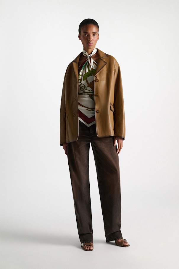 SLEEK STATEMENT jacket