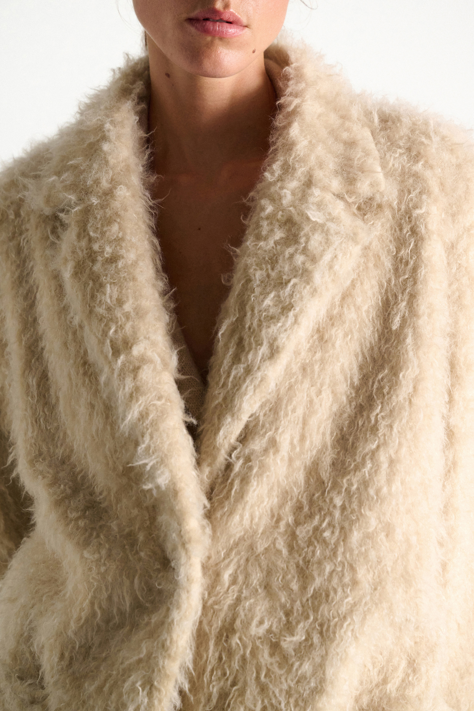 Dorothee Schumacher Faux fur coat champignon Model Detail View