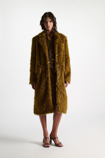Dorothee Schumacher Faux fur coat porcini Model Front View