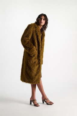 Dorothee Schumacher Mantel aus Faux Fur porcini