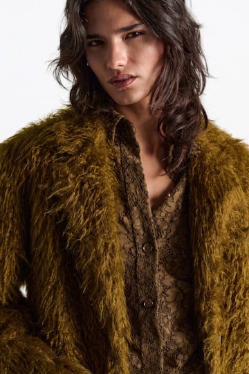 Dorothee Schumacher Faux fur coat porcini Model Detail View