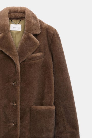 Dorothee Schumacher Blazer aus Faux Fur porcini Product Detail View