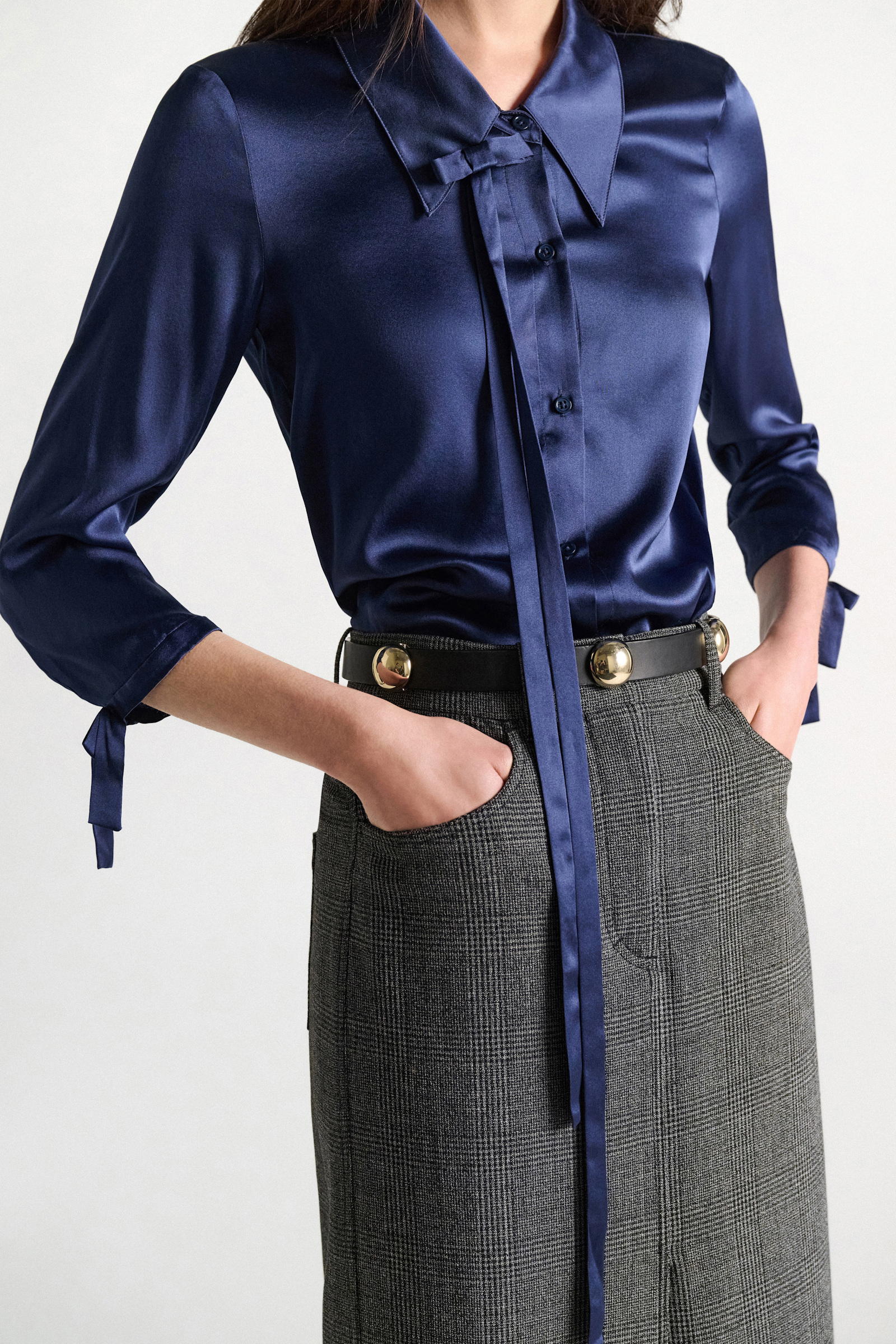 Dorothee Schumacher Slim satin blouse with ties ocean blue