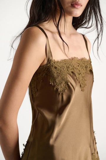 Dorothee Schumacher Negligee-Top aus Seiden-Stretch-Satin porcini