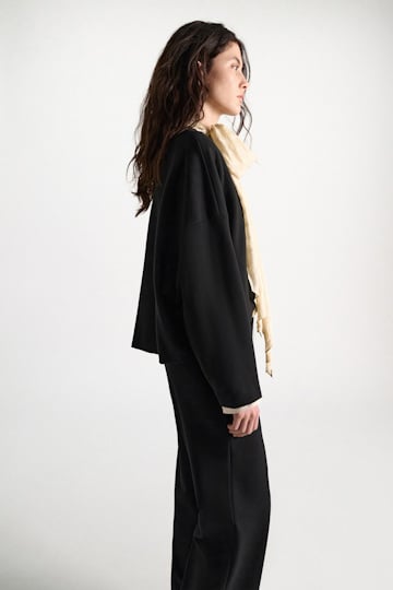 Dorothee Schumacher Cropped blouse with bow in Punto Milano black