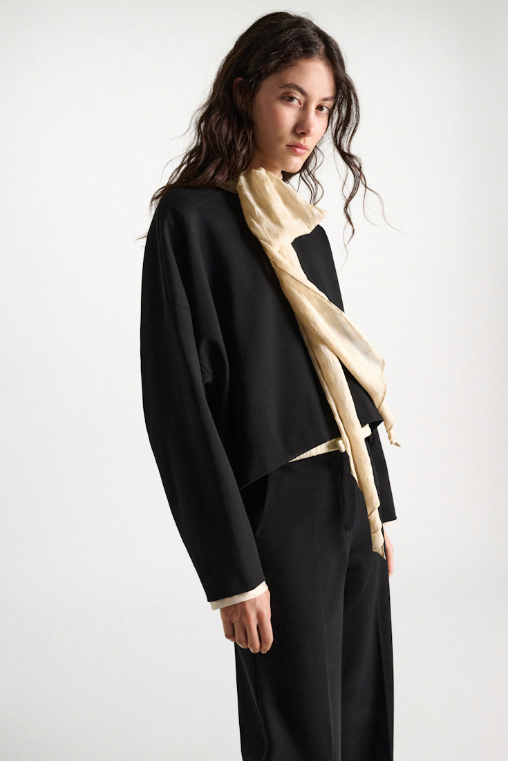 Dorothee Schumacher Cropped blouse with bow in Punto Milano black