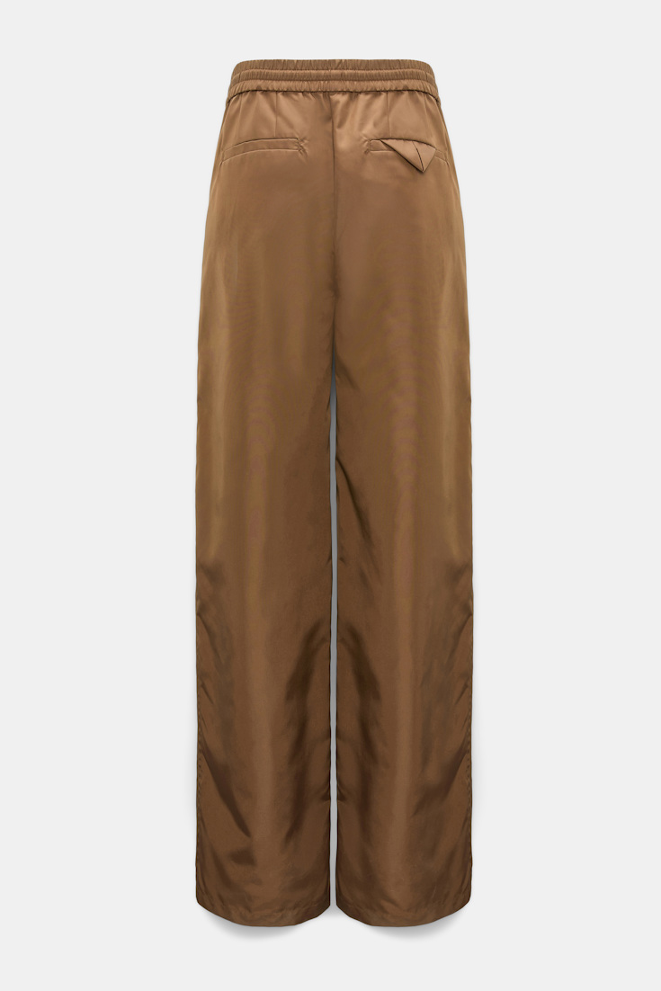 Dorothee Schumacher Barrel Pants aus Nylon porcini