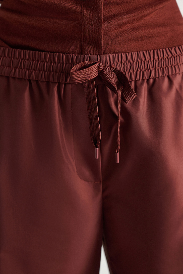 Dorothee Schumacher Barrel leg Nylon pants cinnamon