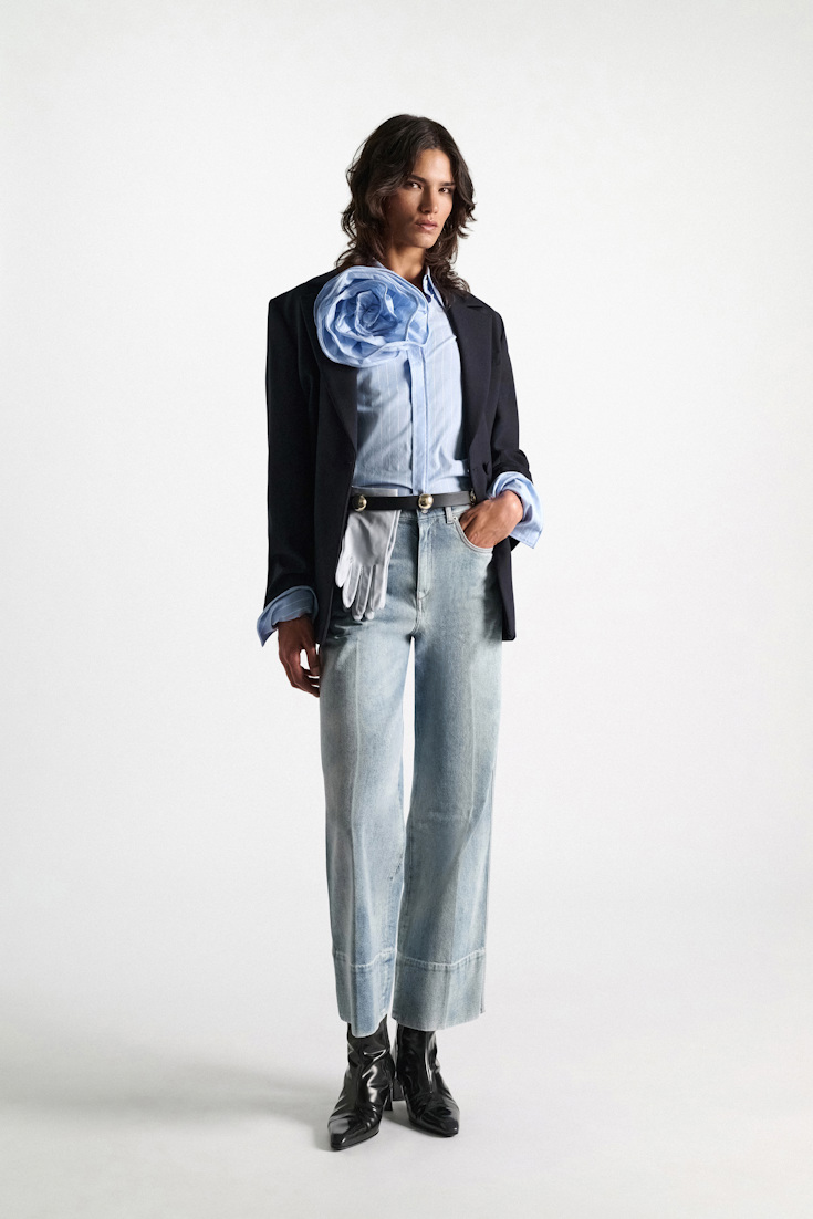 Dorothee Schumacher Slim cotton poplin shirt with XL rose madeira stripe