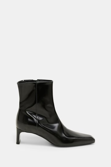 Dorothee Schumacher Brushed boxcalf ankle boots black