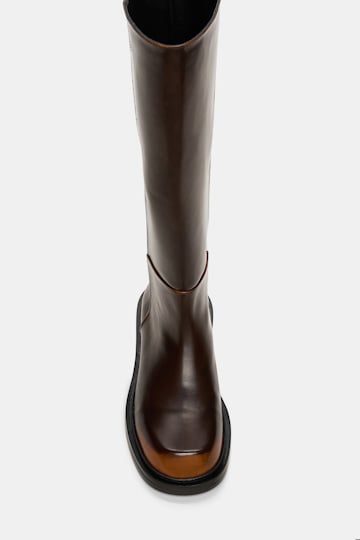 Dorothee Schumacher Bikerstiefel aus gebürstetem Leder brown brush off