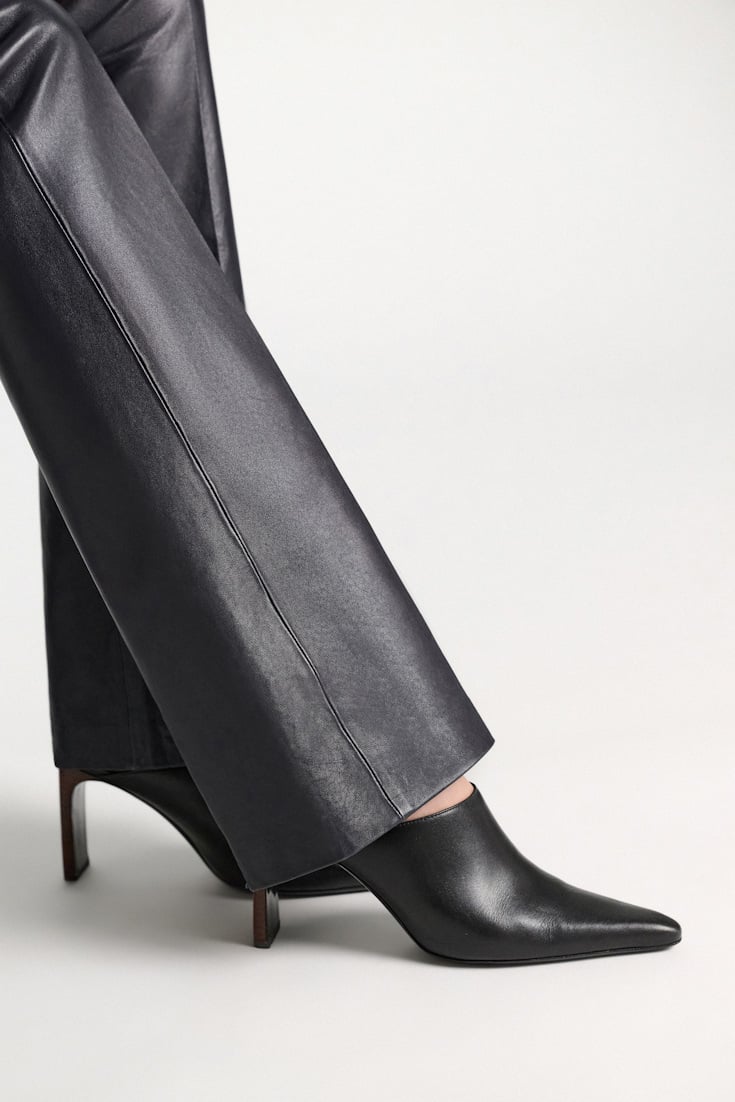 Dorothee Schumacher Calfskin mules black