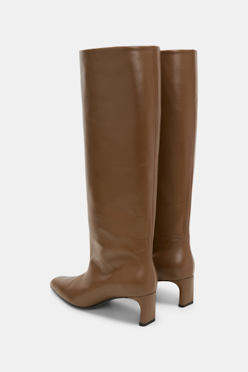 Dorothee Schumacher Tall boots with straight shaft porcini