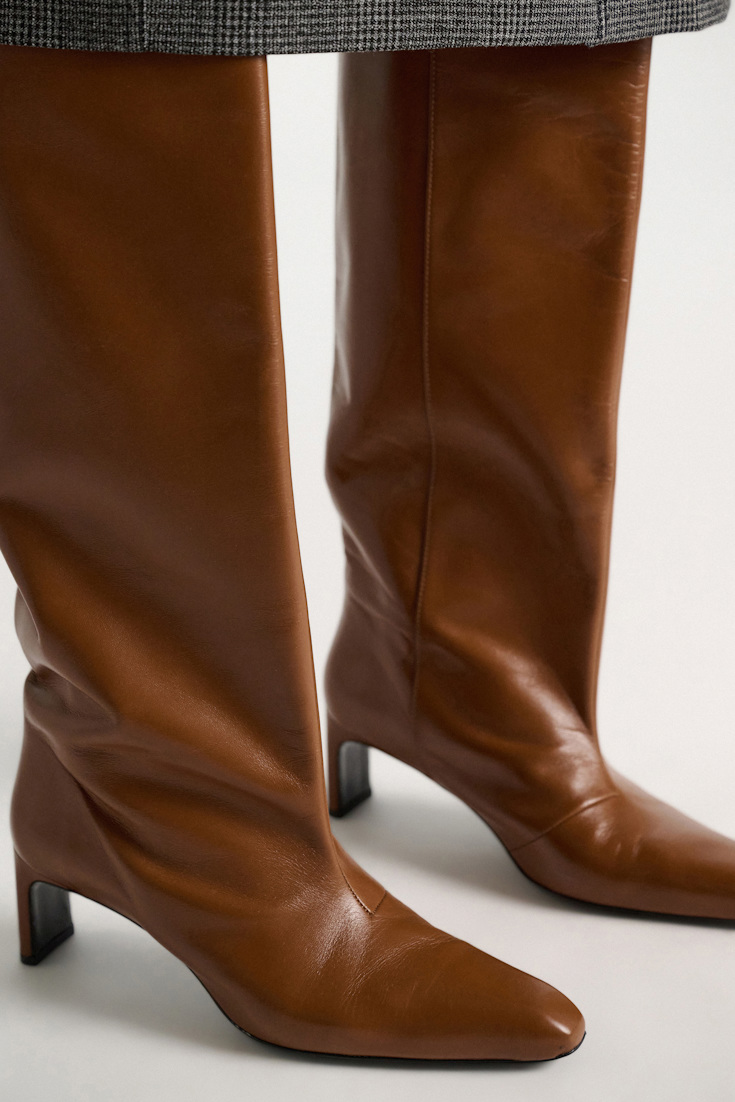 Dorothee Schumacher Tall boots with straight shaft hazelnut