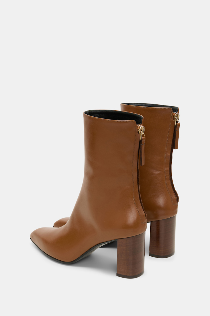 Dorothee Schumacher Calf leather ankle boots hazelnut