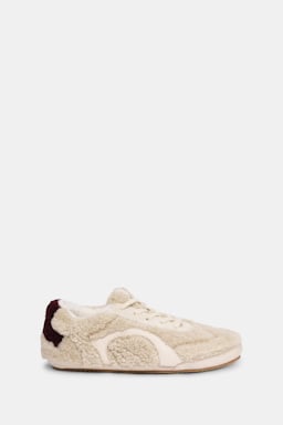 Dorothee Schumacher Shearling sneakers cream