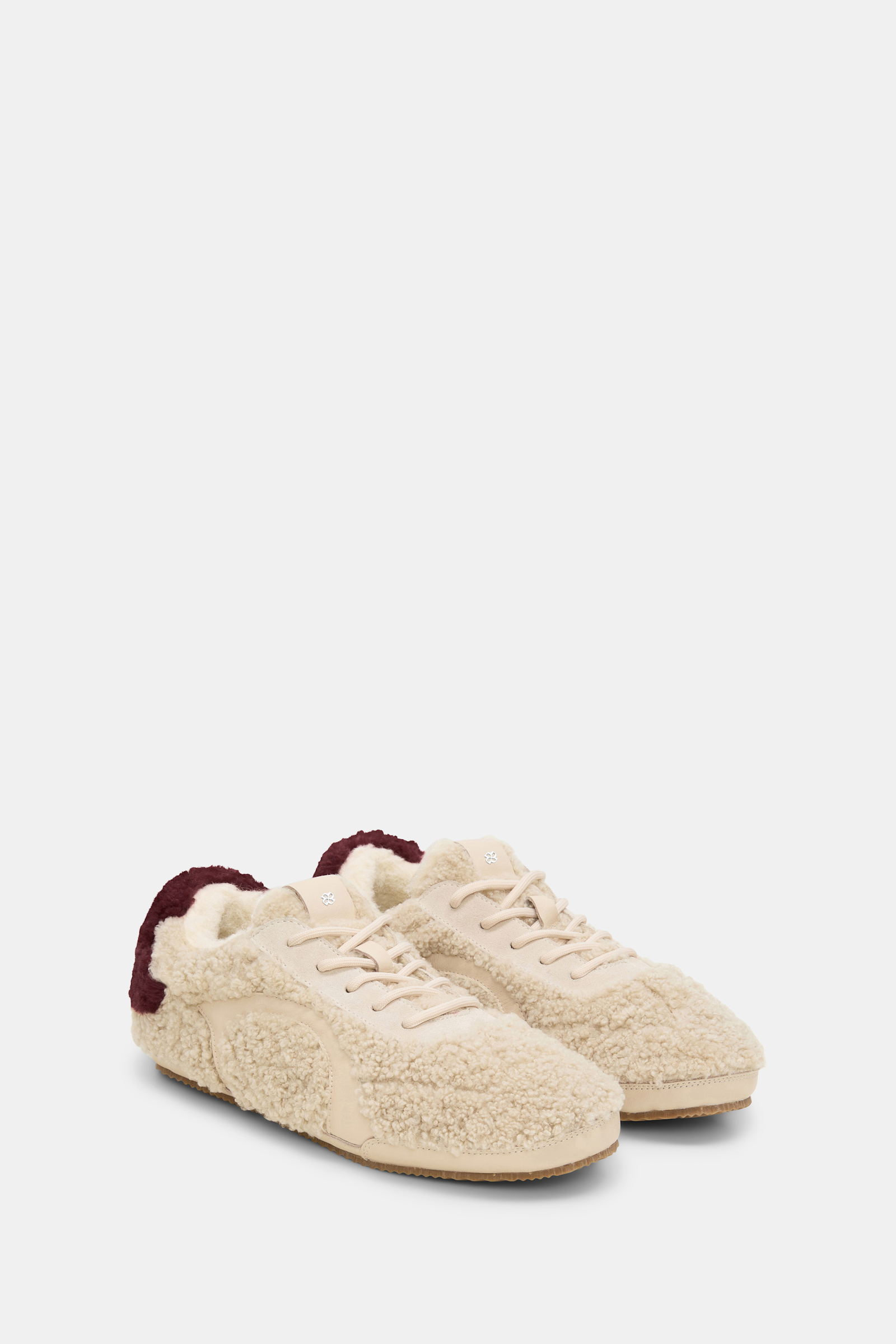 Dorothee Schumacher Shearling sneakers cream