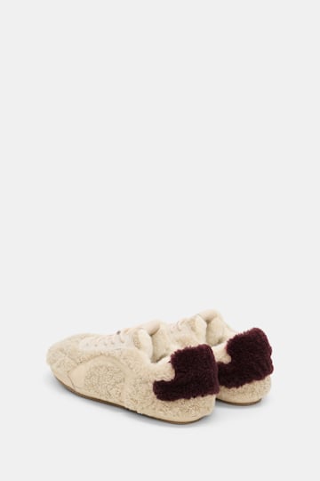 Dorothee Schumacher Shearling sneakers cream