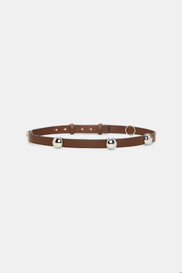 Dorothee Schumacher Thin leather belt with moveable studs cinnamon