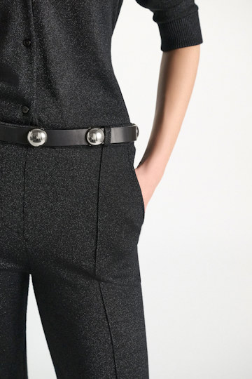 Dorothee Schumacher Thin leather belt with moveable studs 998 Model Detail View