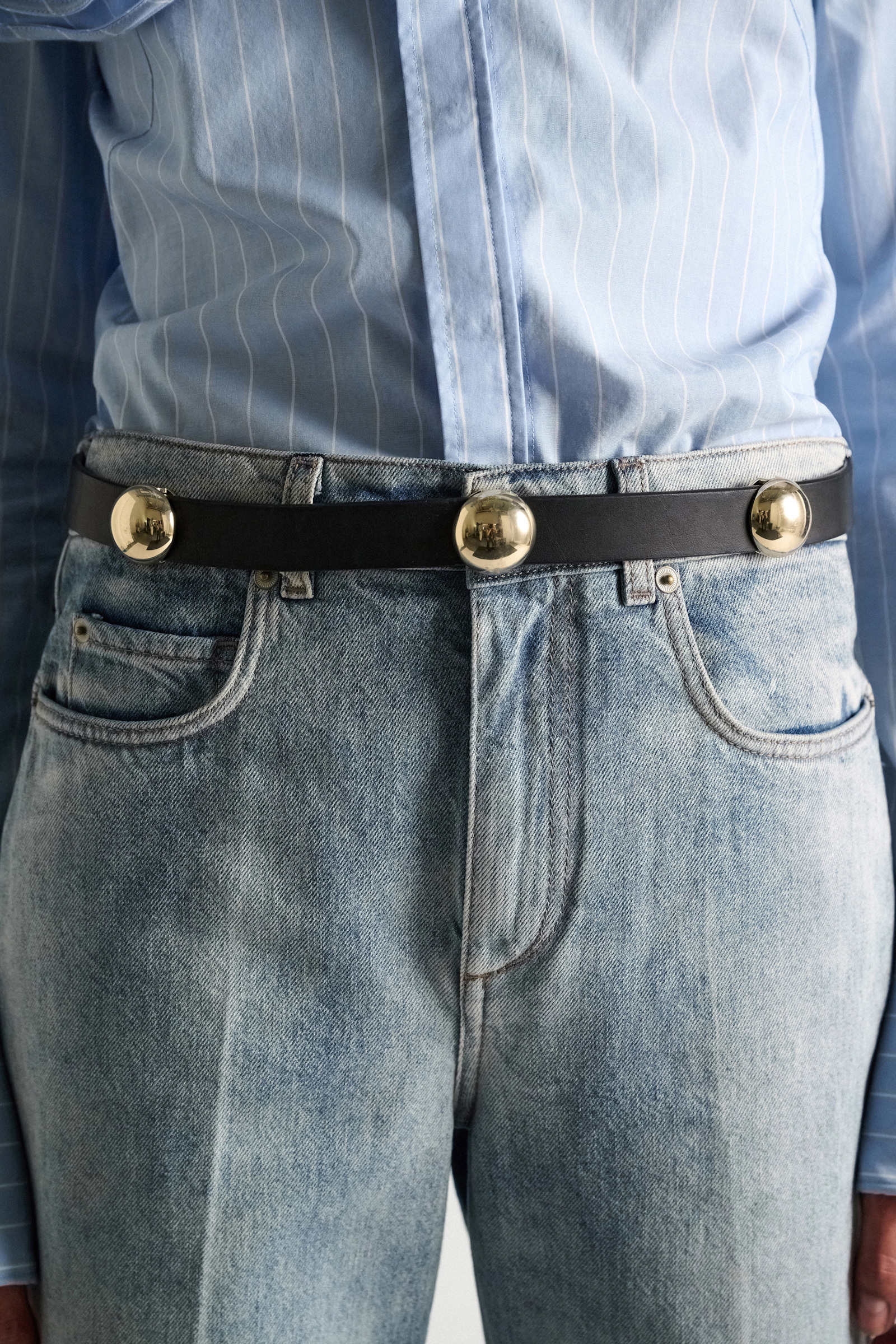 Dorothee Schumacher Thin leather belt with moveable studs black