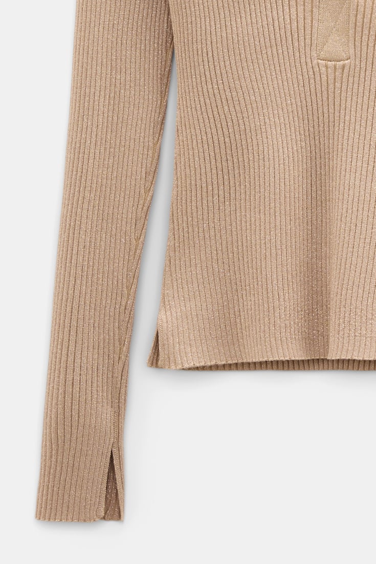 Dorothee Schumacher Pullover mit Polokragen aus einem Merino-Lurex-Mix almond Product Detail View