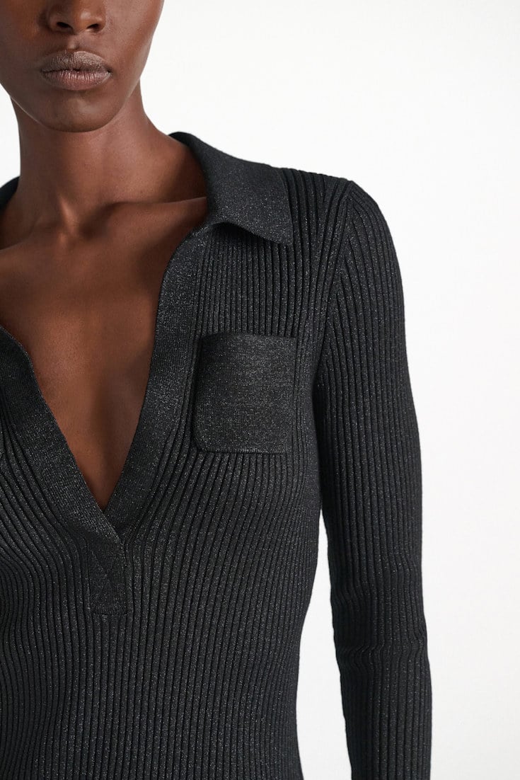Dorothee Schumacher Pullover mit Polokragen aus einem Merino-Lurex-Mix vinyl black Model Detail View