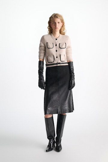 Dorothee Schumacher Fluffy knit cardigan with pockets almond Model Front View