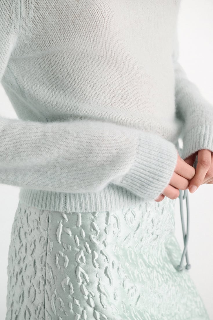 Dorothee Schumacher Cashmere turtleneck pullover mint Model Detail View