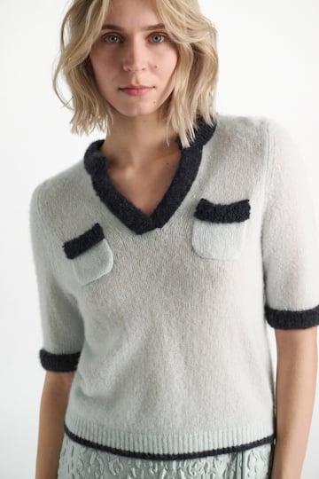 Dorothee Schumacher Half-sleeve cashmere top mint Model Detail View